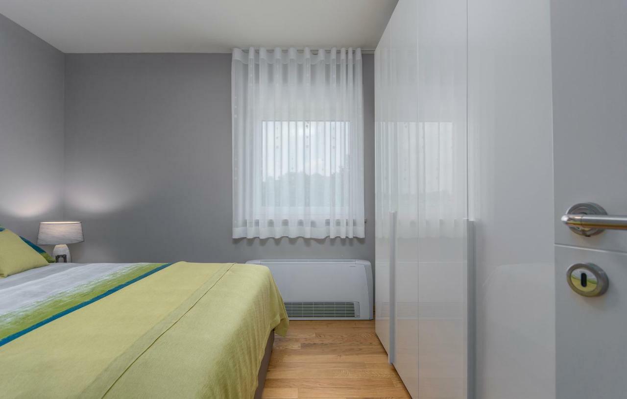 Apartment Lunne Novigrad  Luaran gambar