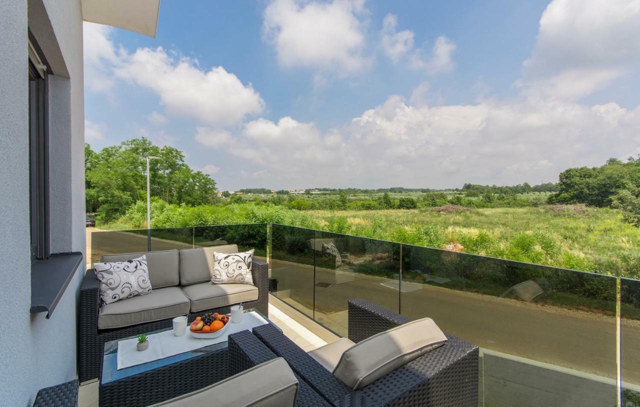 Apartment Lunne Novigrad  Luaran gambar